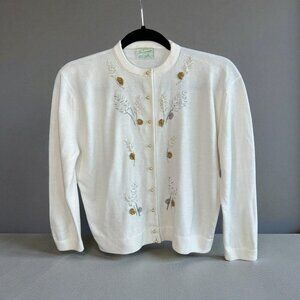 Bermuda White Cardigan Sweater Vintage Gold Silver Embroidered Floral Pearl